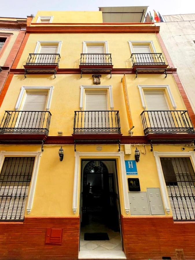 Hostal Paco'S Севілья Екстер'єр фото The house of Cervantes in Madrid